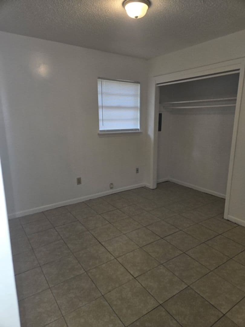Gulfport House: 2627 5th Avenue