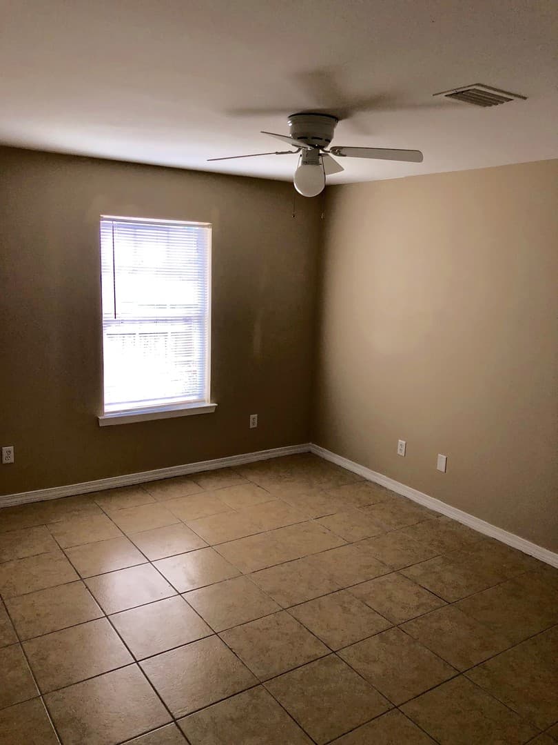 Gulfport Apartment: 821 Hardy Avenue