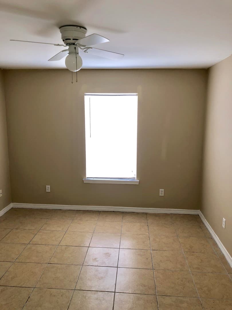 Gulfport Apartment: 821 Hardy Avenue