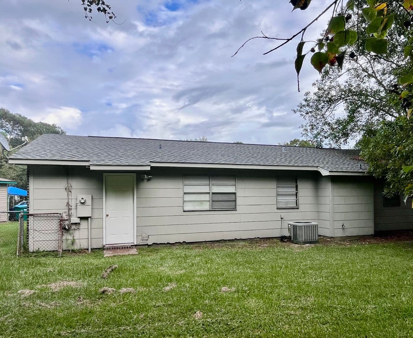 Gautier House: 2437 Linwood Drive