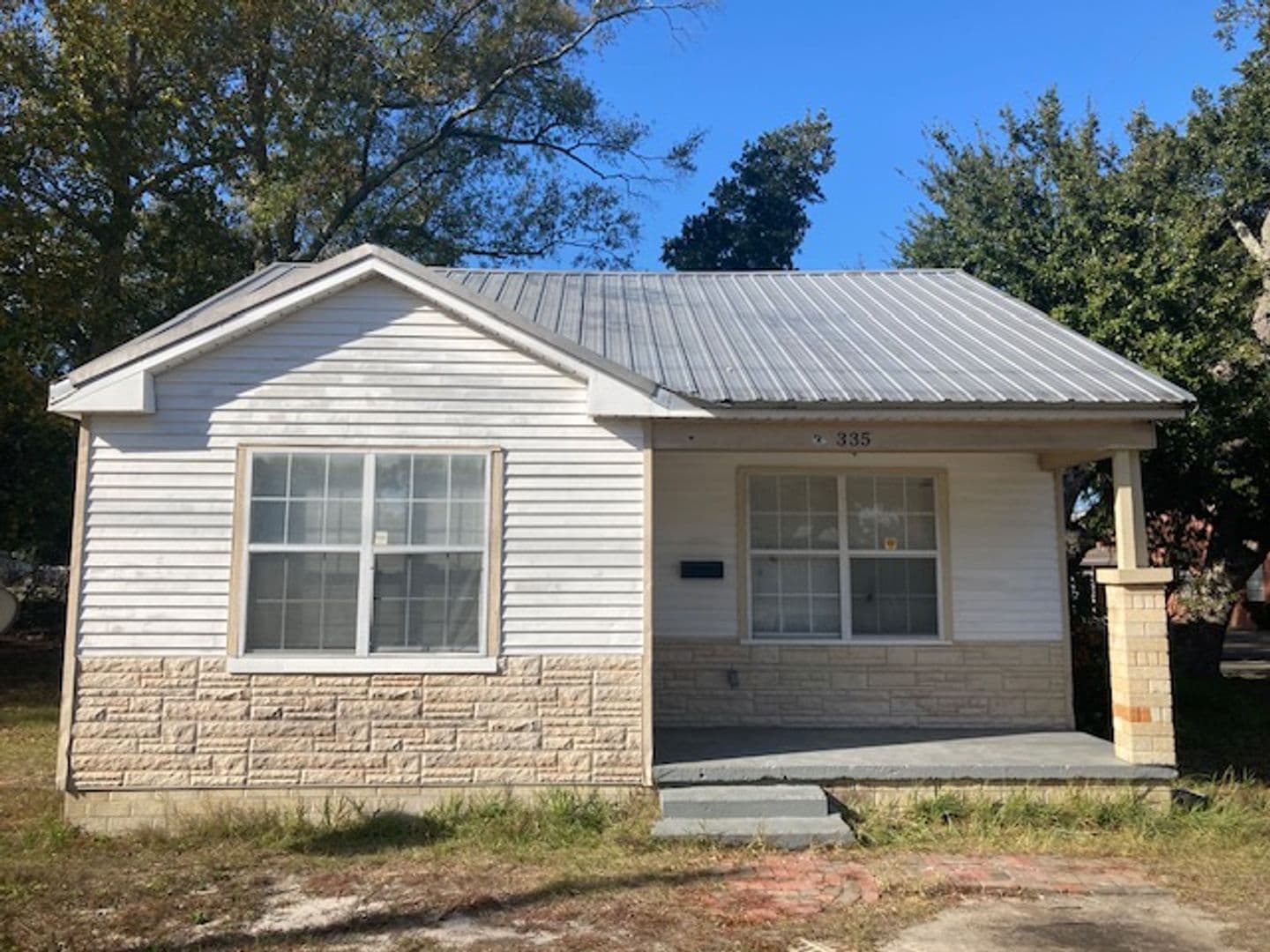 Biloxi House: 335 Rodenberg Ave