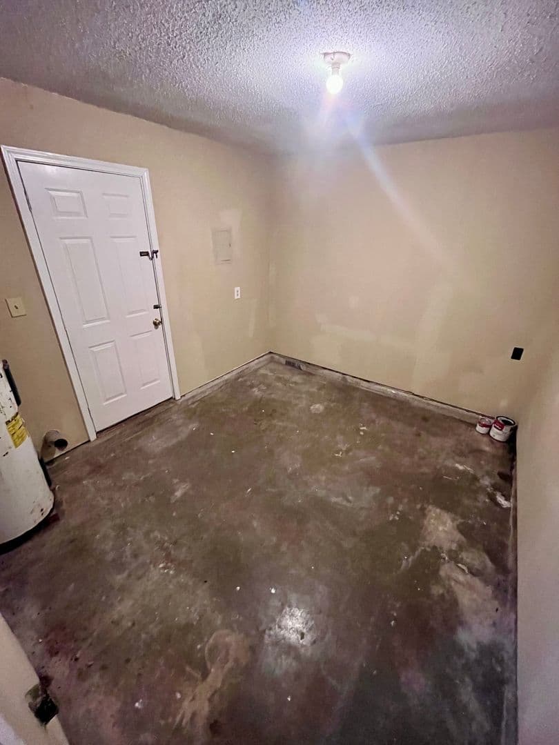 Gautier House: 2437 Linwood Drive