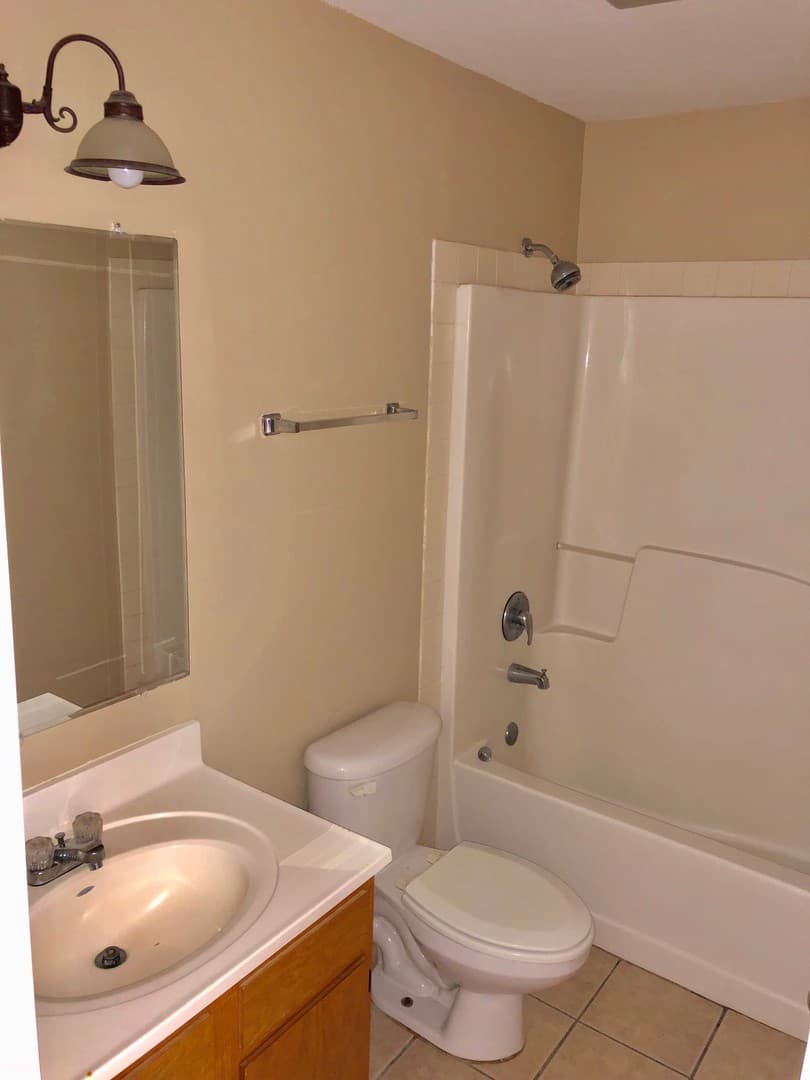 Gulfport Apartment: 821 Hardy Avenue