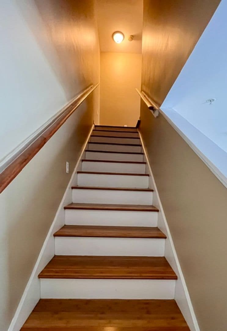 Biloxi House: 1496 Beach Blvd