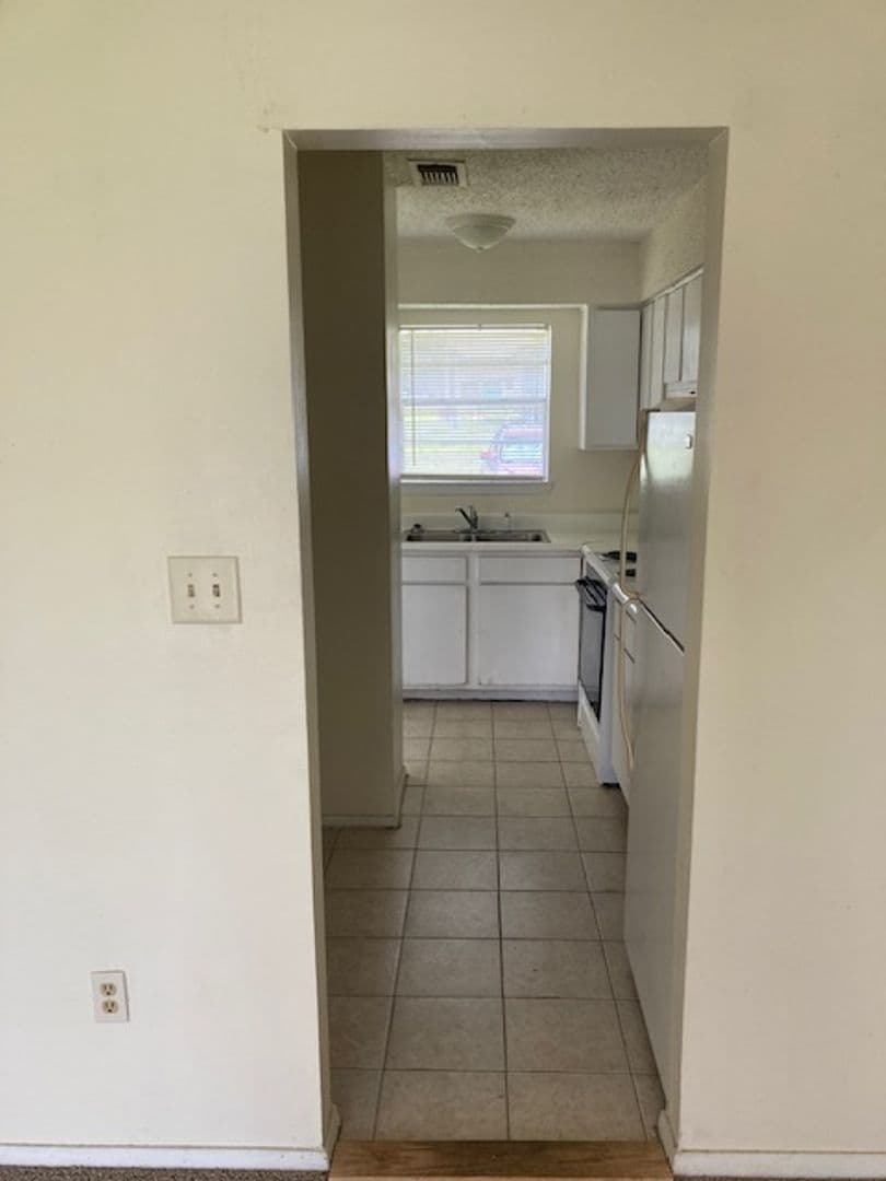 Gulfport Apartment: 1630 Broad Avenue