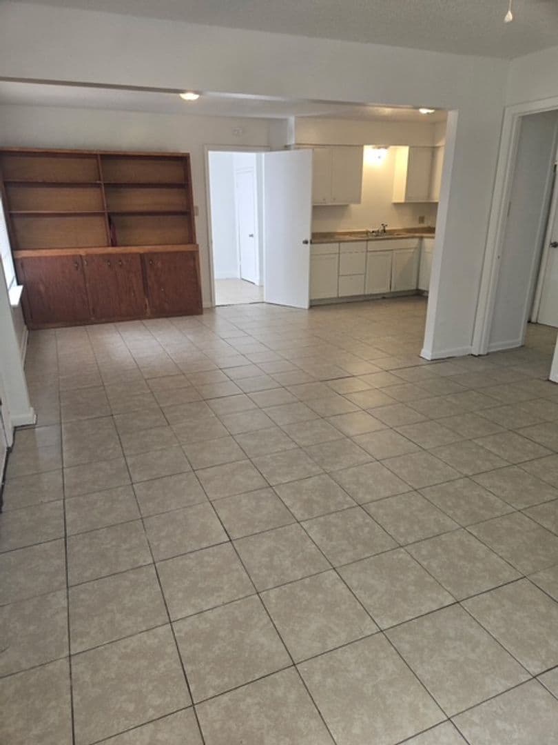 Gulfport House: 2627 5th Avenue