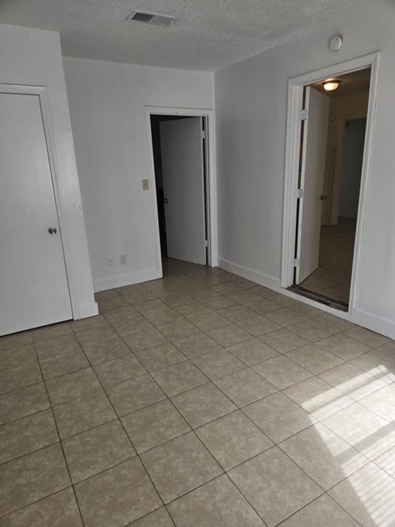 Gulfport House: 2627 5th Avenue