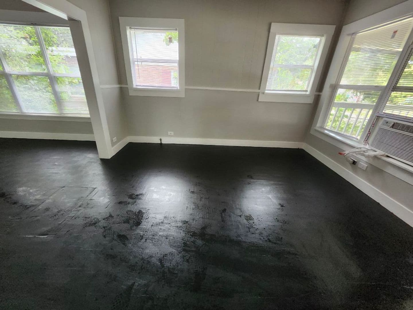 Gulfport House: 1711 Wisteria Street