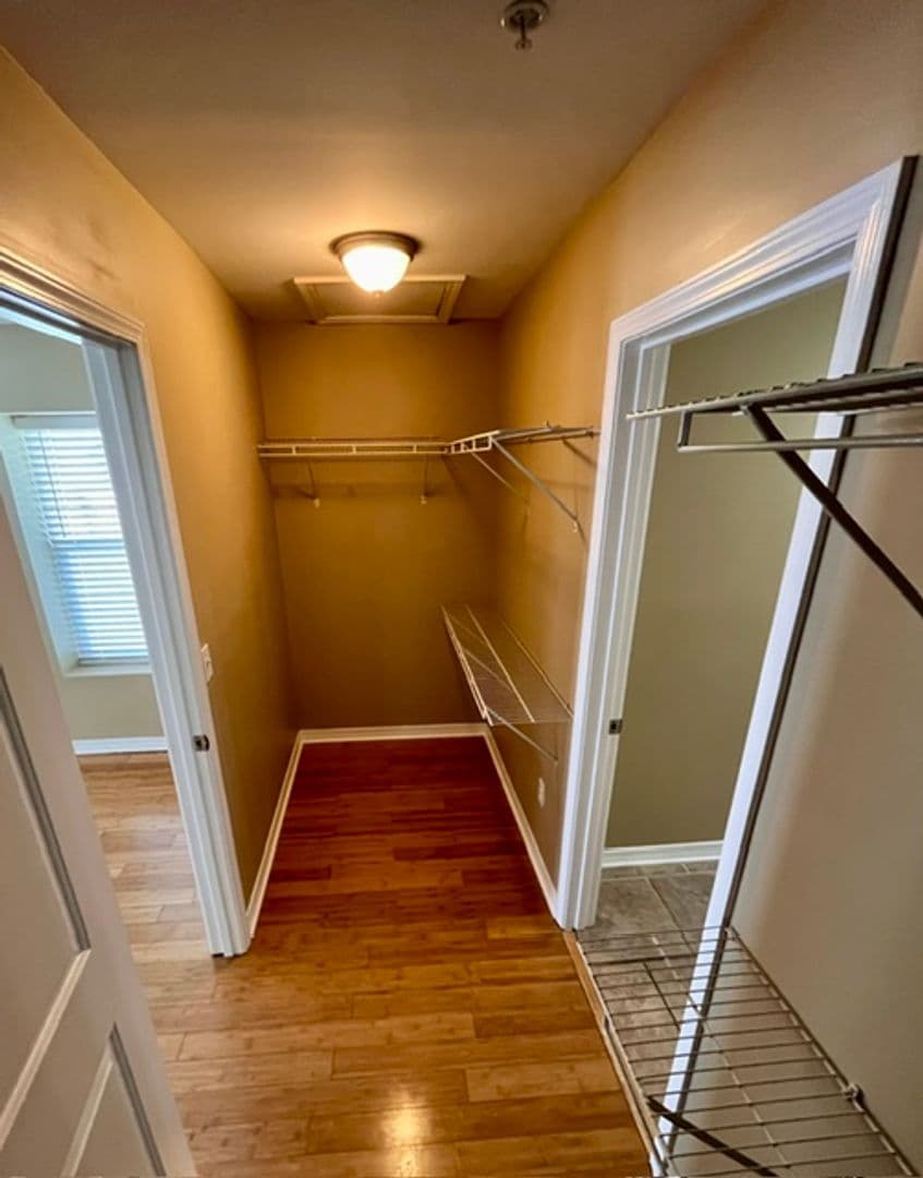 Biloxi House: 1496 Beach Blvd