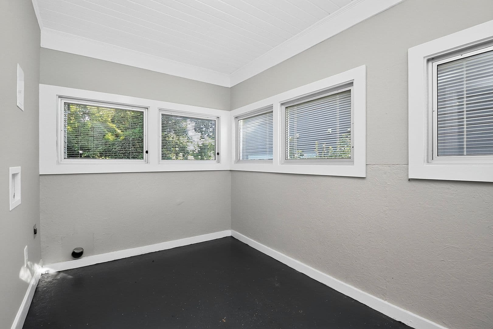 Charlotte House: 148 South Smallwood Place