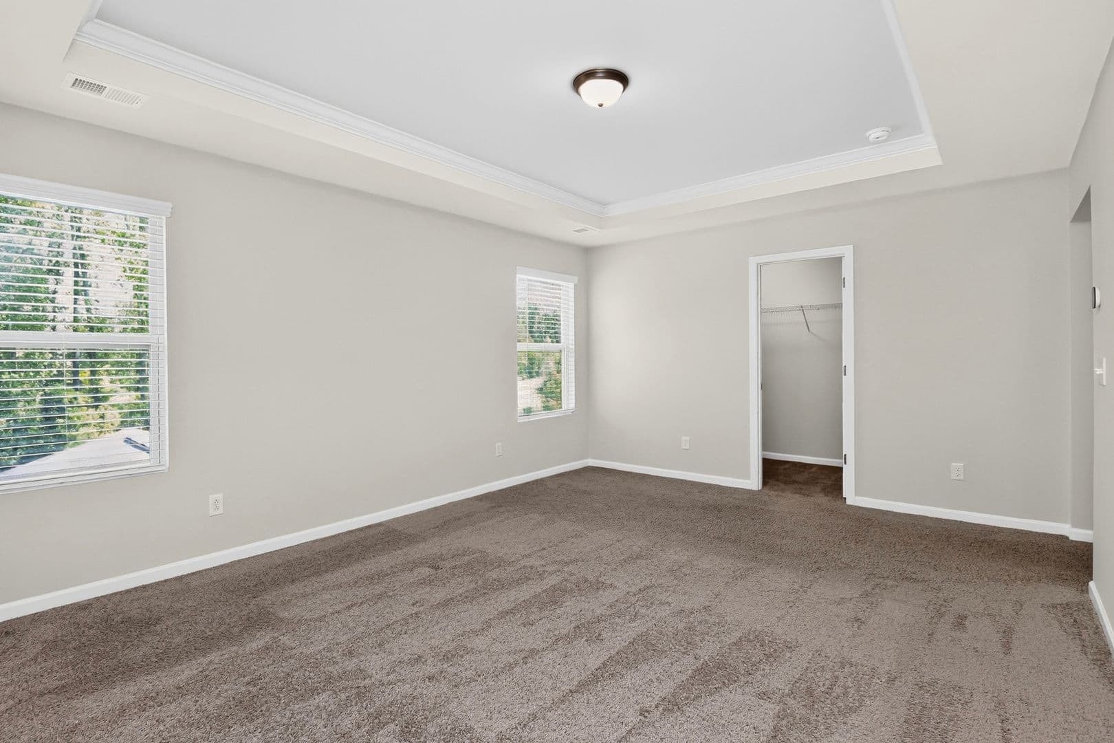 Huntersville House: 17401 Carolina Hickory Drive