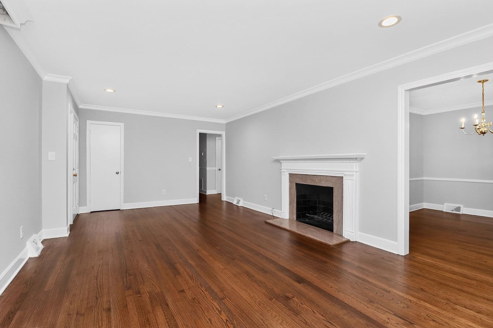 Charlotte House: 2600 Selwyn Avenue