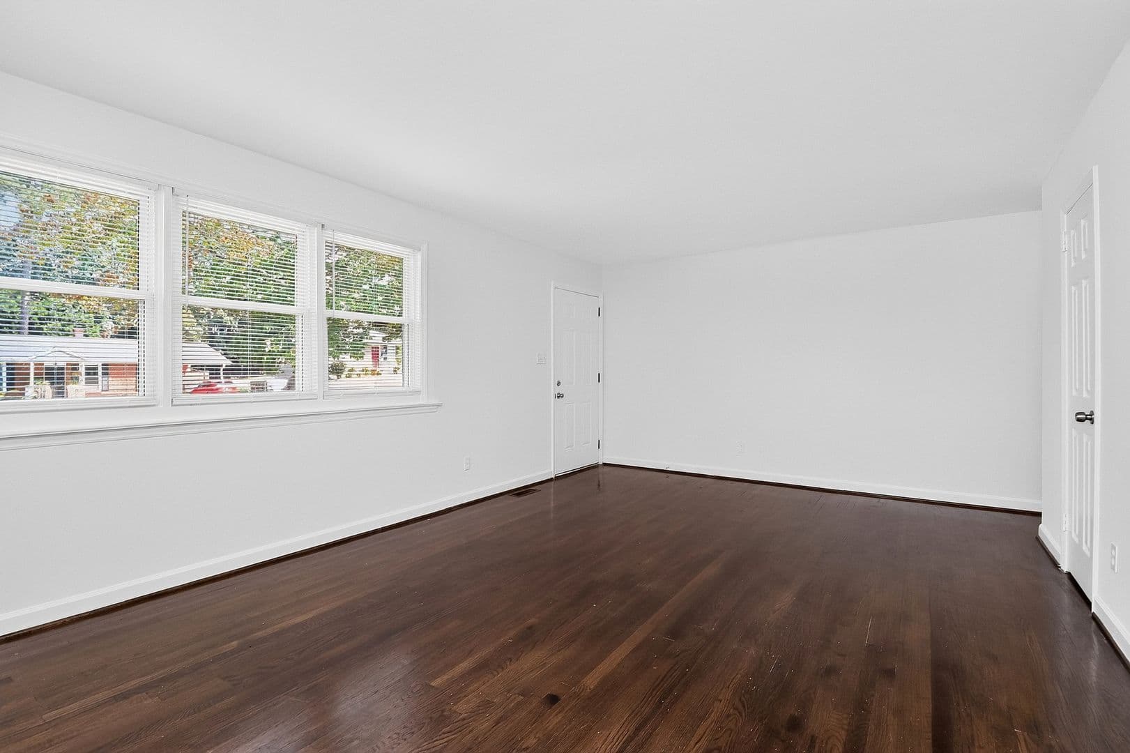 Charlotte House: 4914 Unaka Avenue