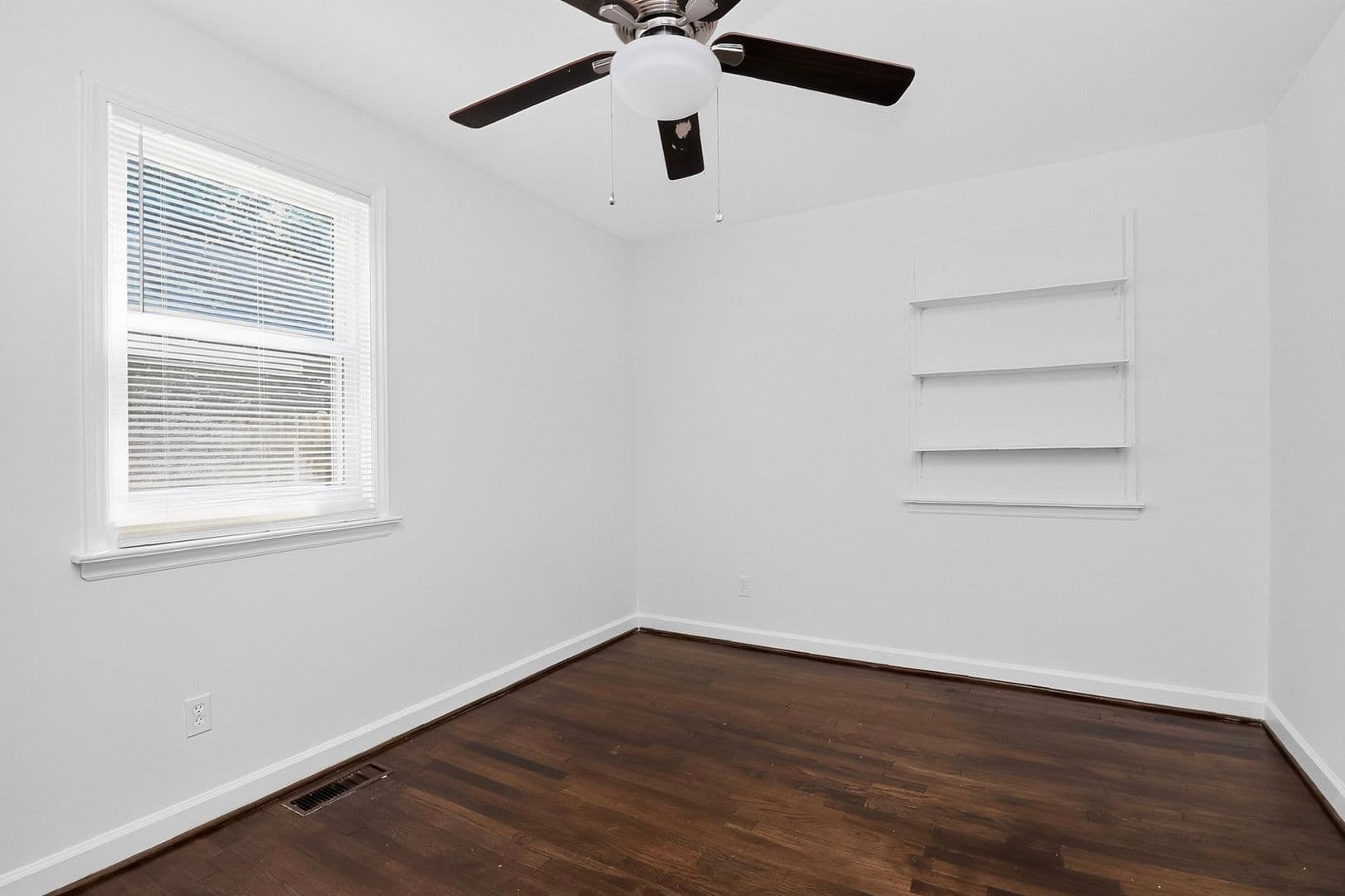 Charlotte House: 4914 Unaka Avenue