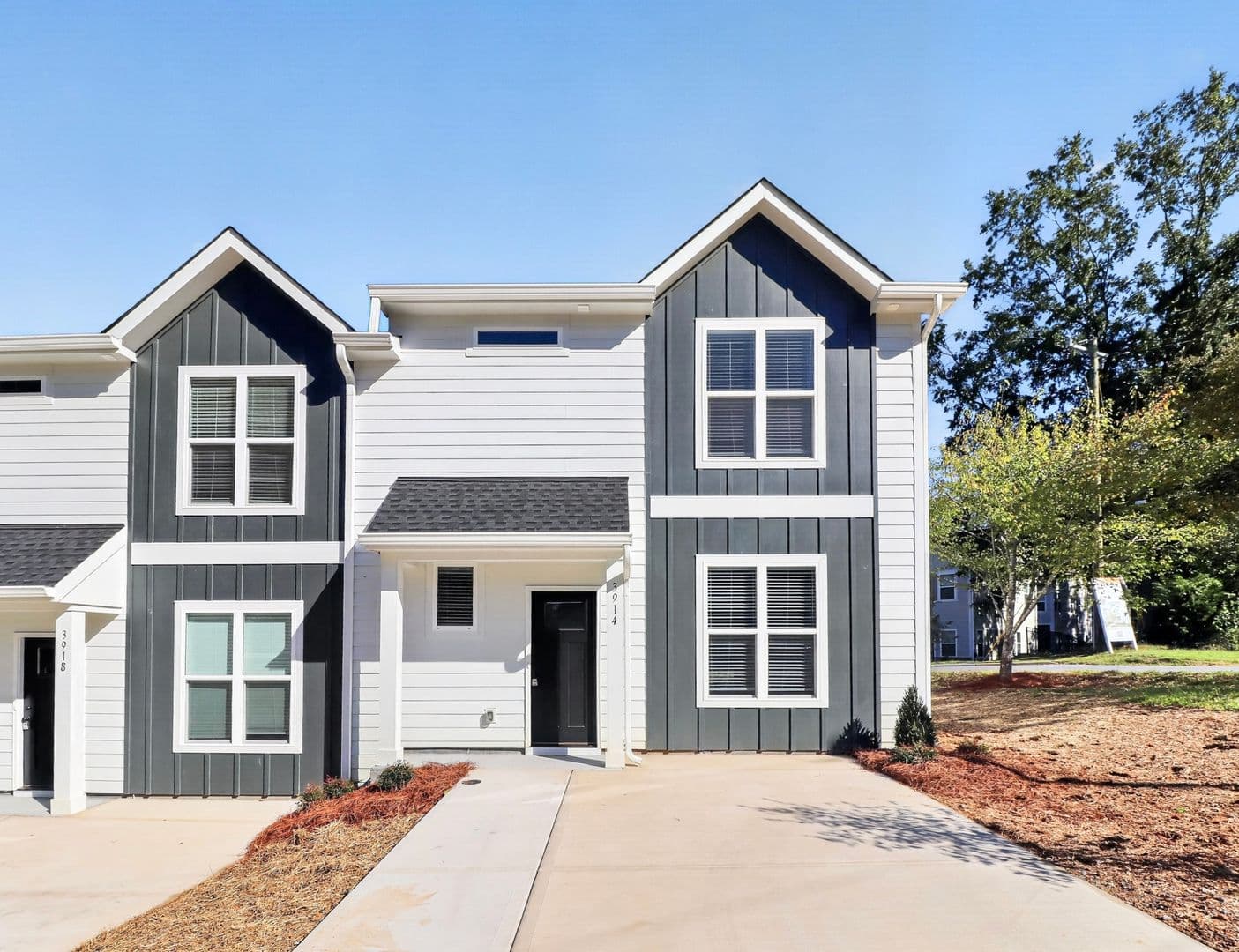 Charlotte Townhome: 3914 Amerigo Street