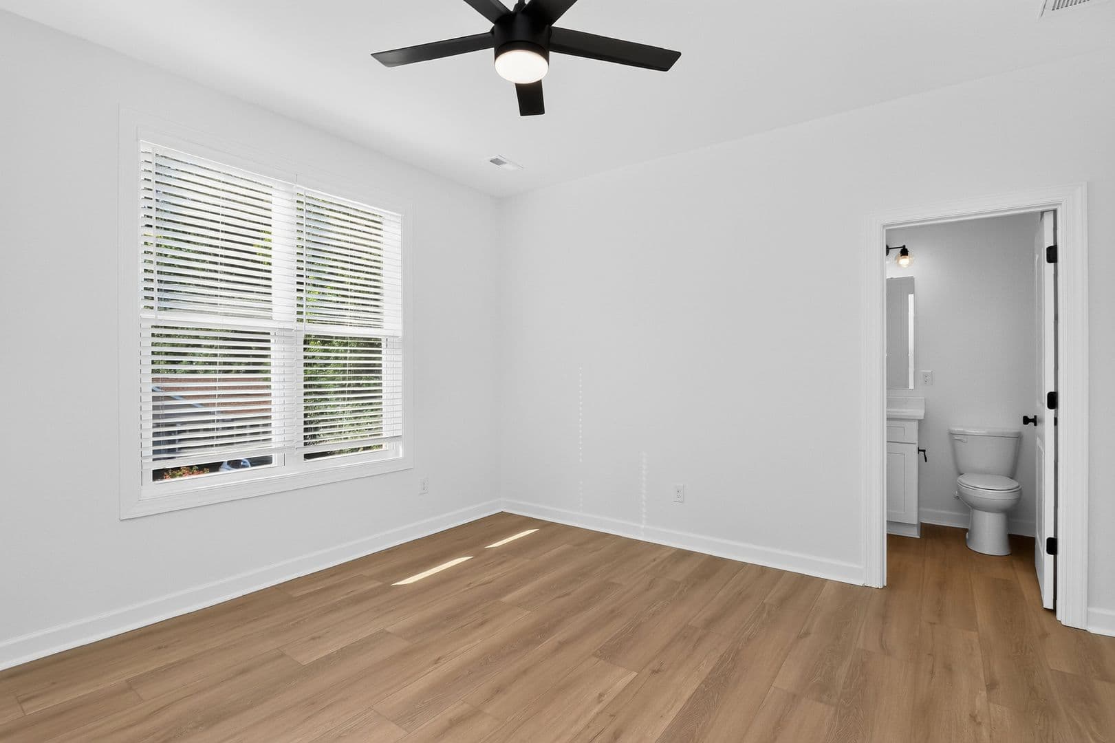 Charlotte Townhome: 3914 Amerigo Street