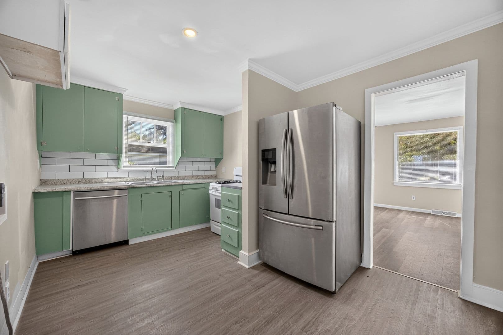 West Columbia House: 410 Graham Street