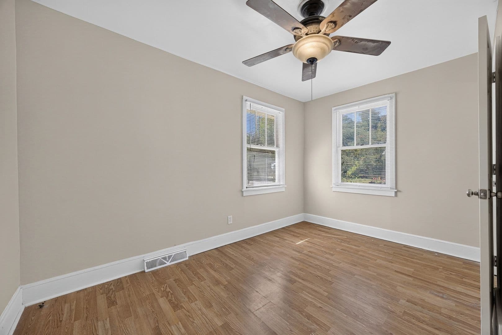 West Columbia House: 410 Graham Street