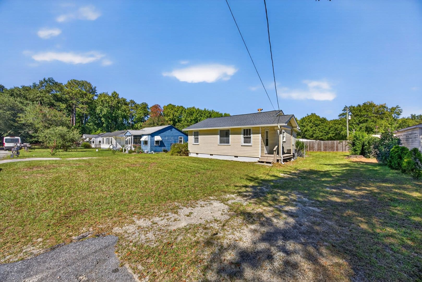 West Columbia House: 410 Graham Street