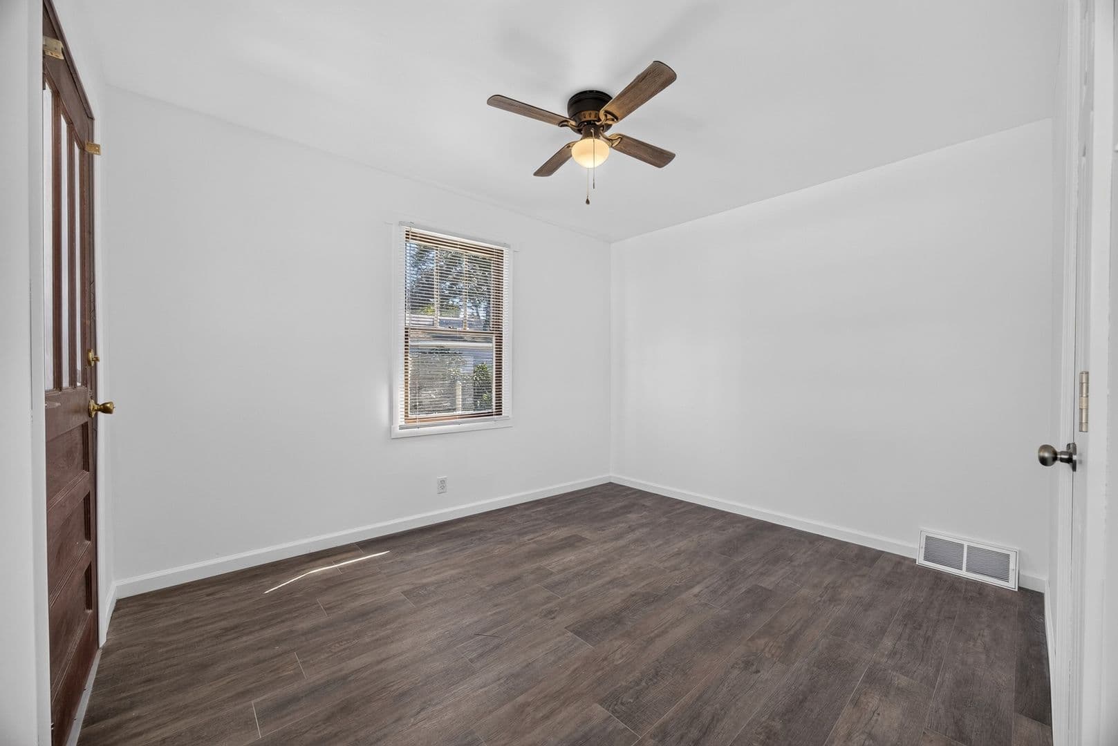 West Columbia House: 410 Graham Street