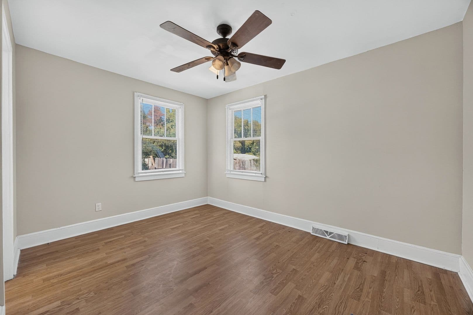 West Columbia House: 410 Graham Street