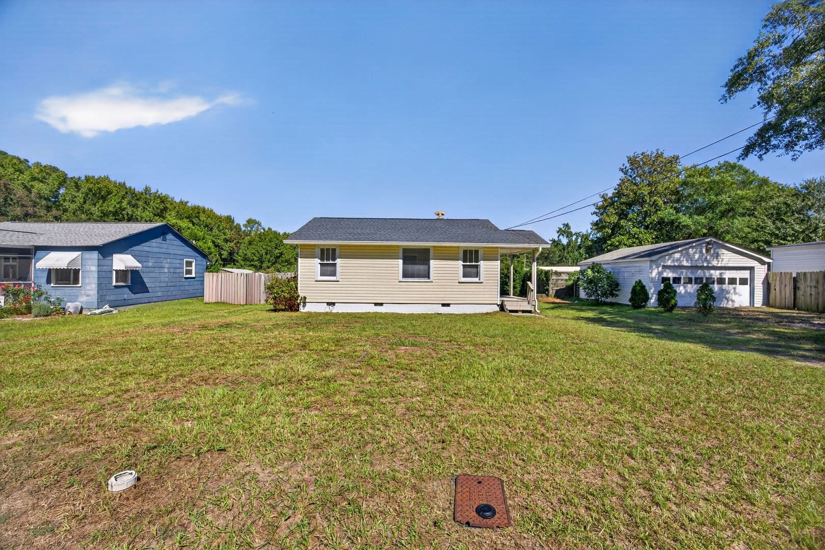 West Columbia House: 410 Graham Street