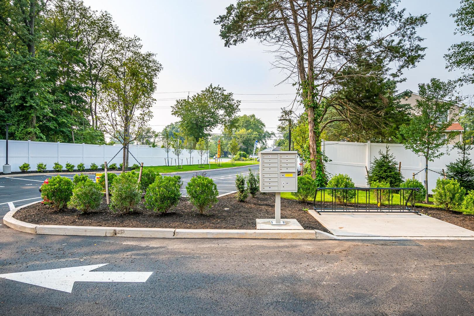 Edison Apartment: 463 Old Post Road