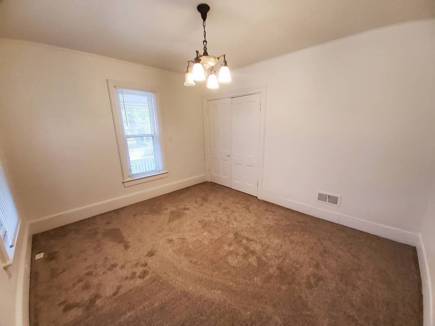 Appleton House: 702 N Oneida Street
