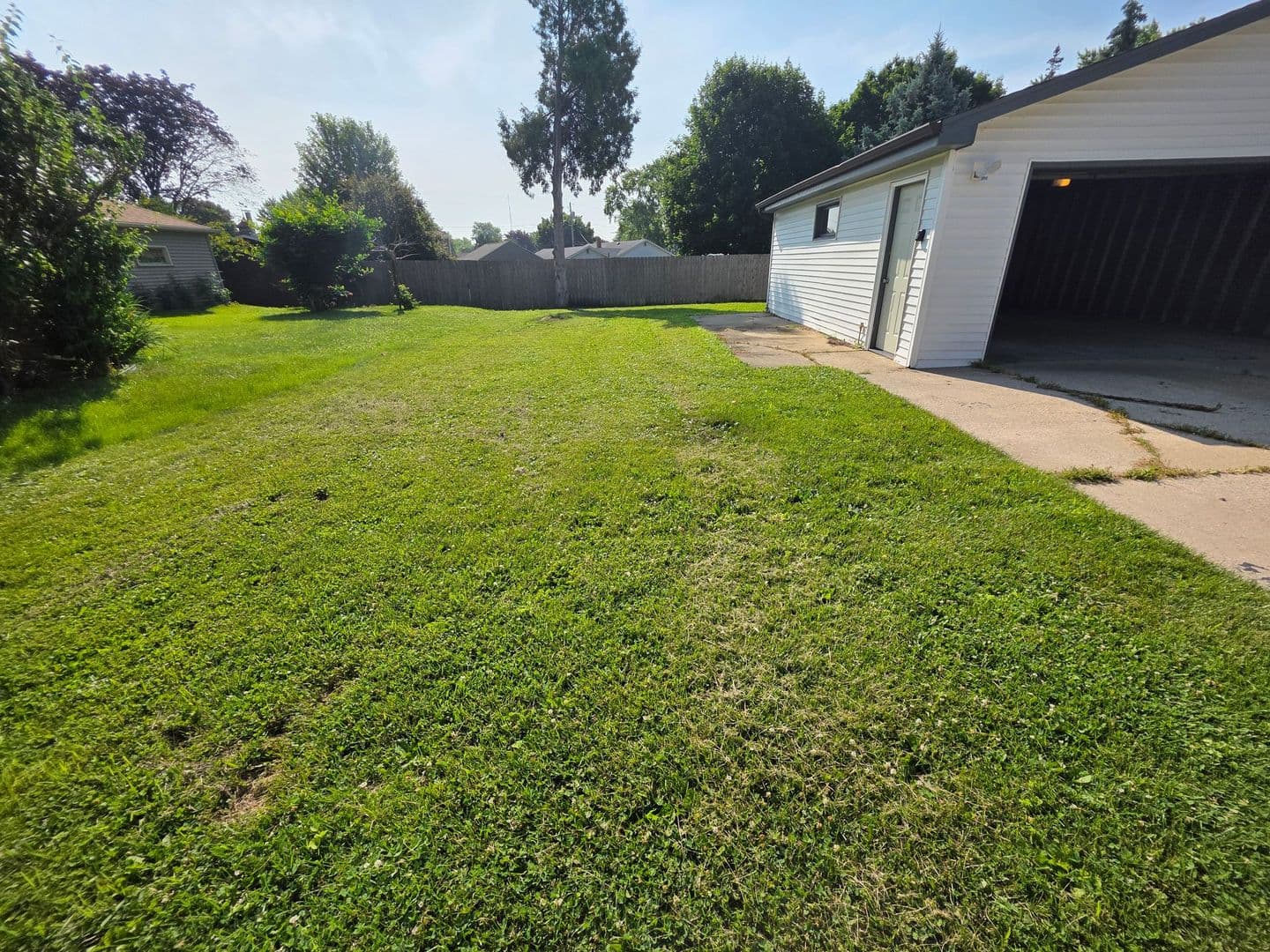 Menasha House: 753 Appleton Road