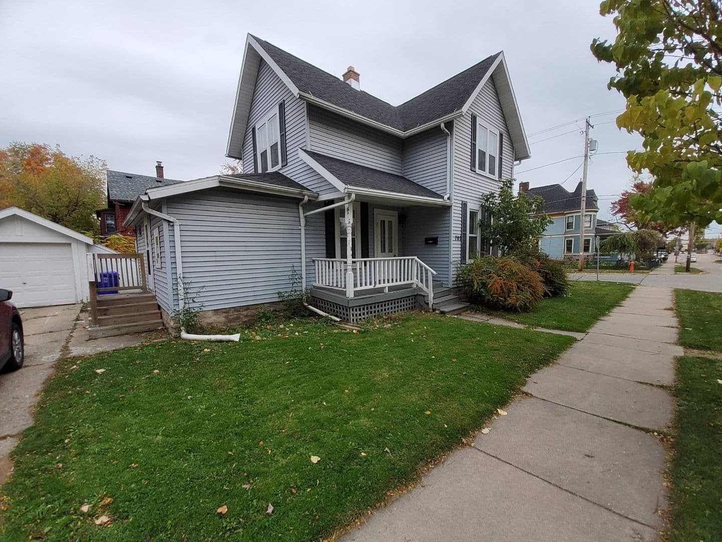 Appleton House: 702 N Oneida Street