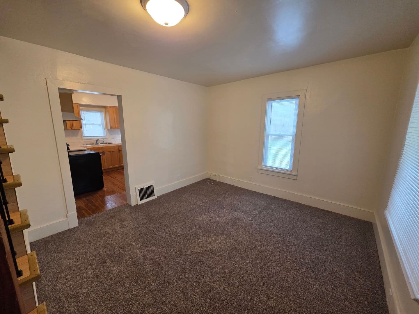 Appleton House: 216 S Mason Street