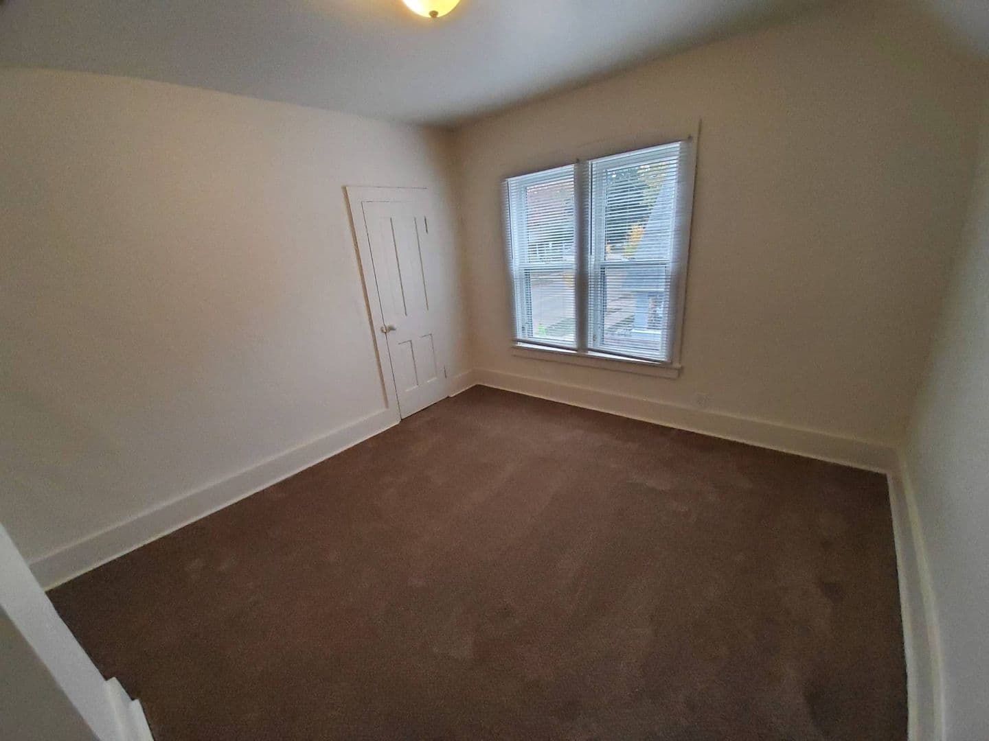 Appleton House: 702 N Oneida Street