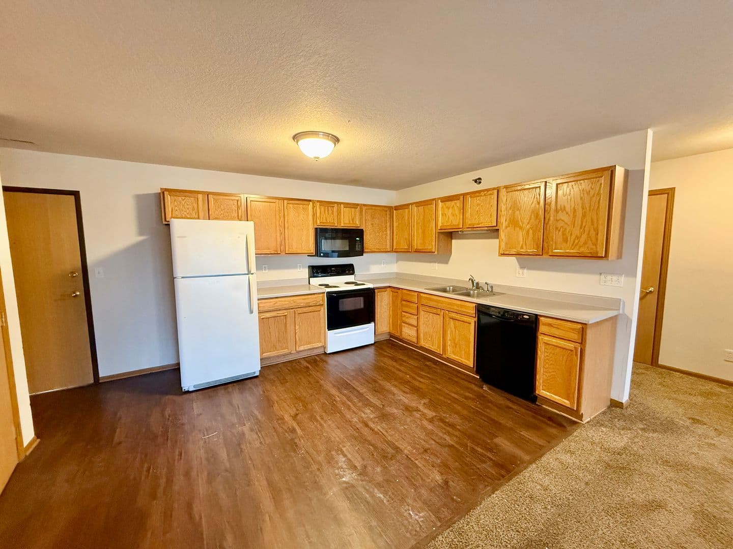 Ames Apartment: 219 Crystal St