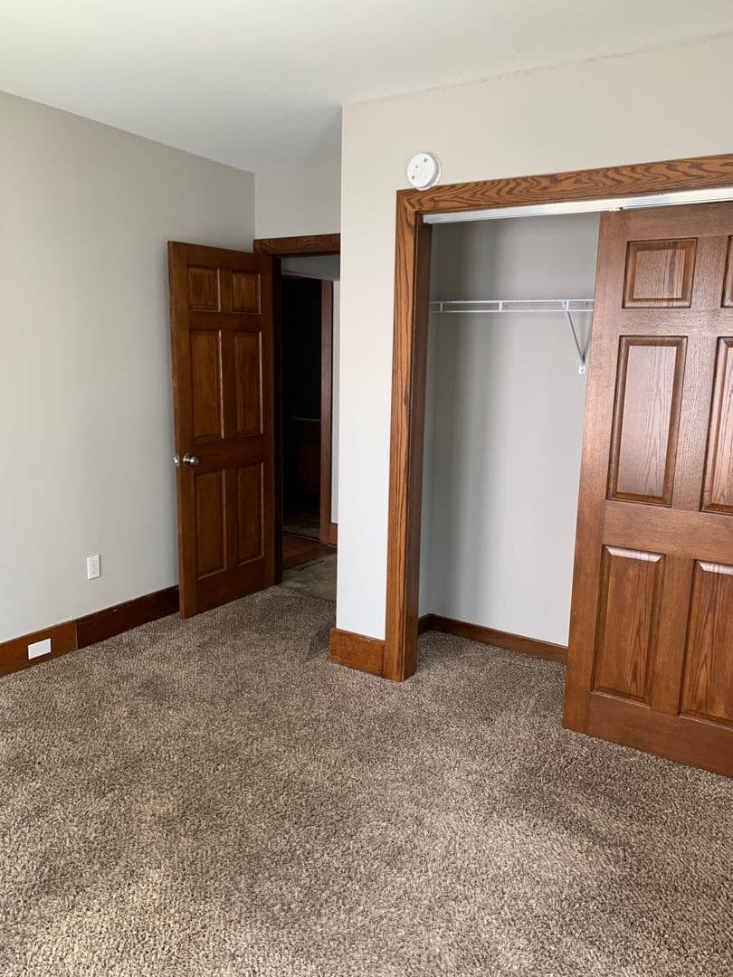 Ames House: 227 Sheldon Ave