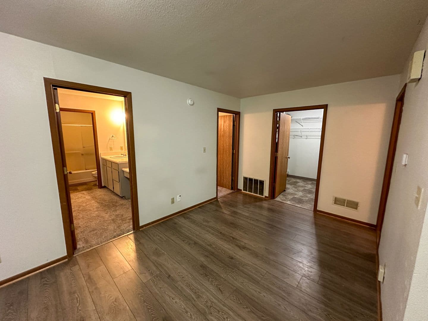Ames House: 3014 Oakland St