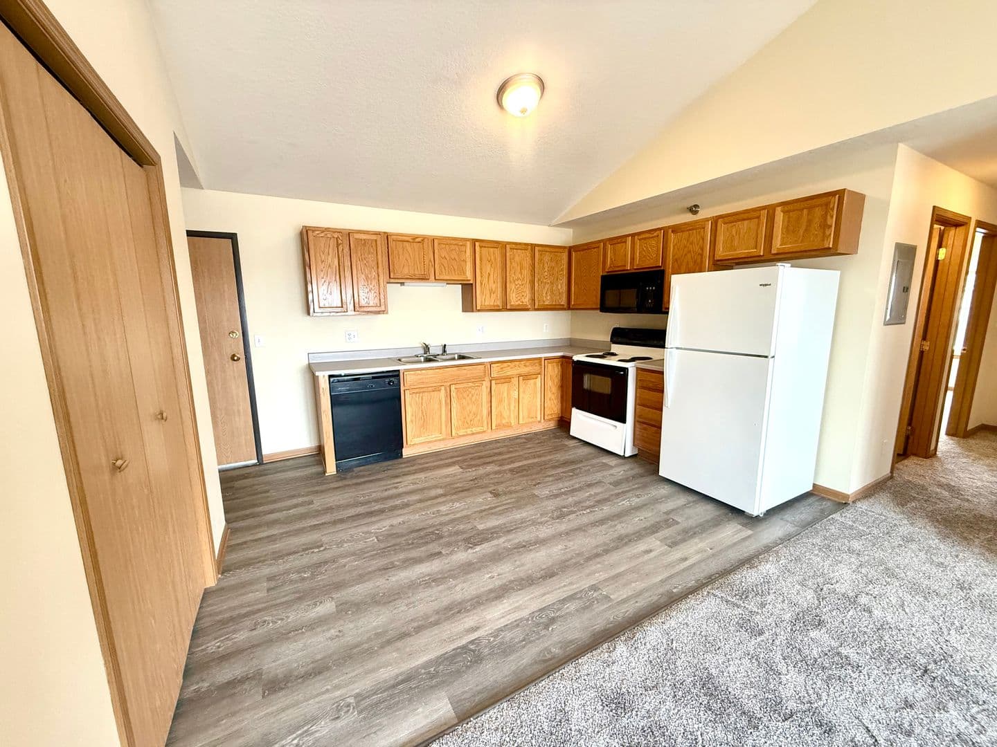 Ames Apartment: 219 Crystal St