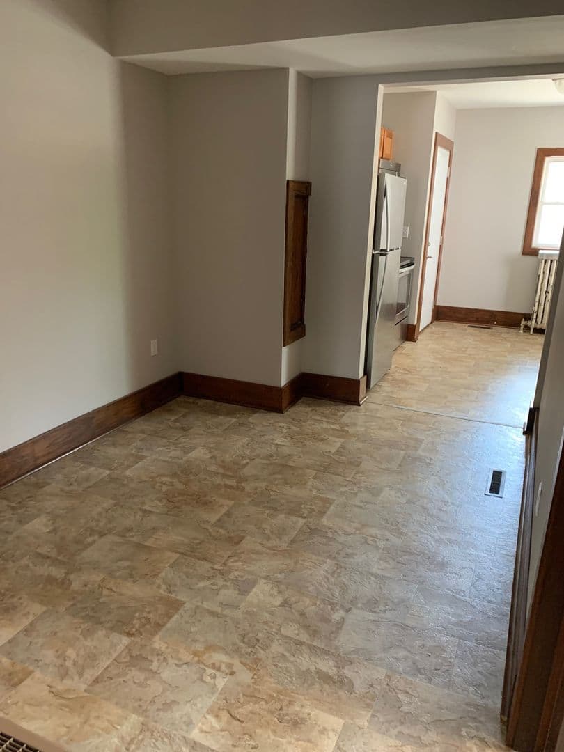 Ames House: 227 Sheldon Ave