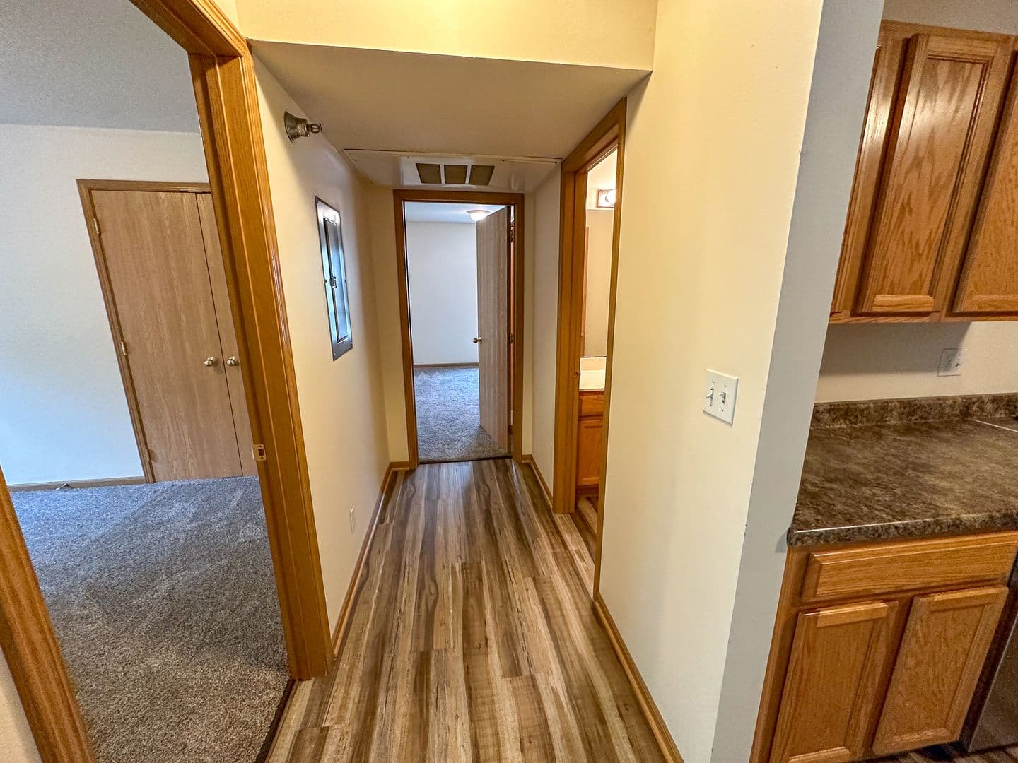 Ames Apartment: 121 Beach Ave