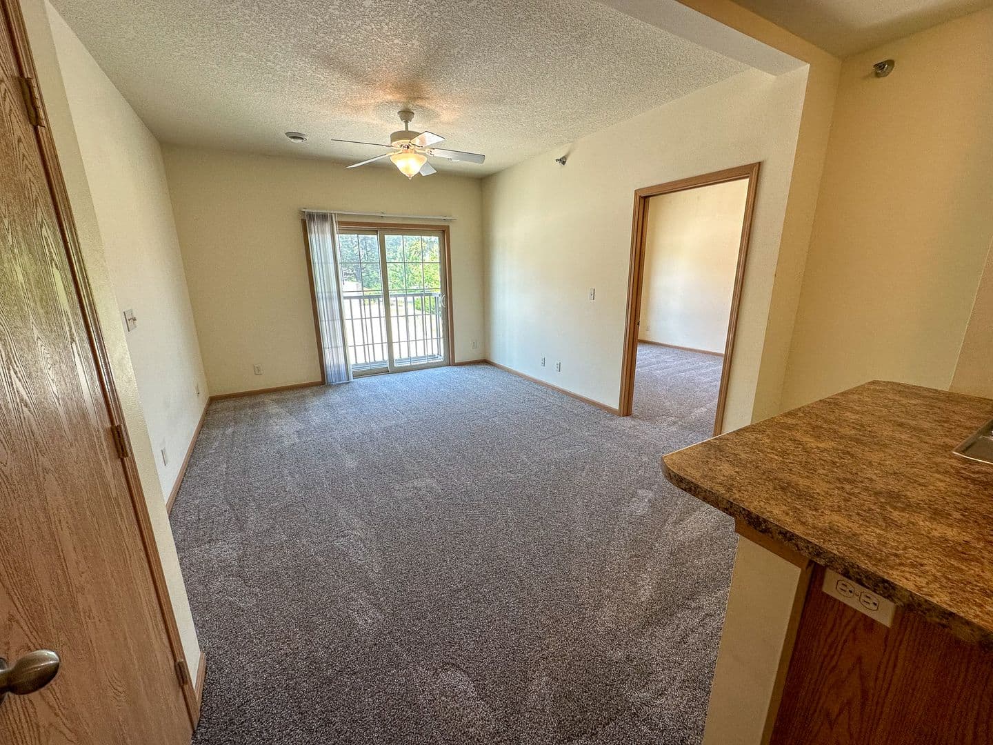 Ames Apartment: 205 Beach Ave