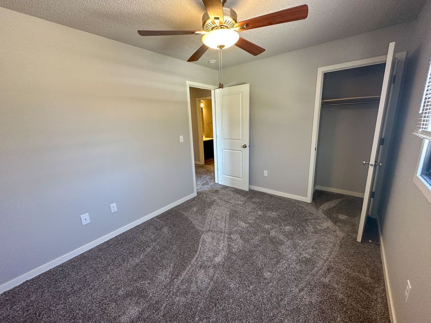 Ames Apartment: 312 Hillcrest Ave