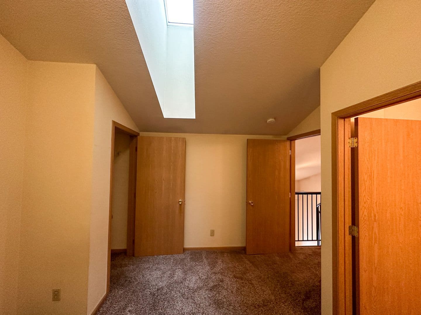 Ames Apartment: 210 Gray Ave