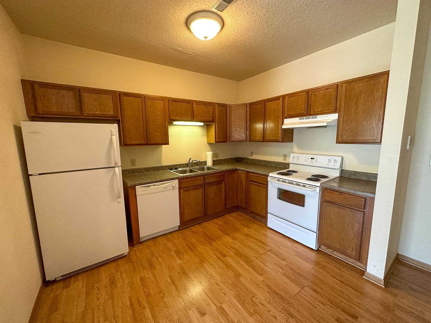 Ames Apartment: 210 Gray Ave