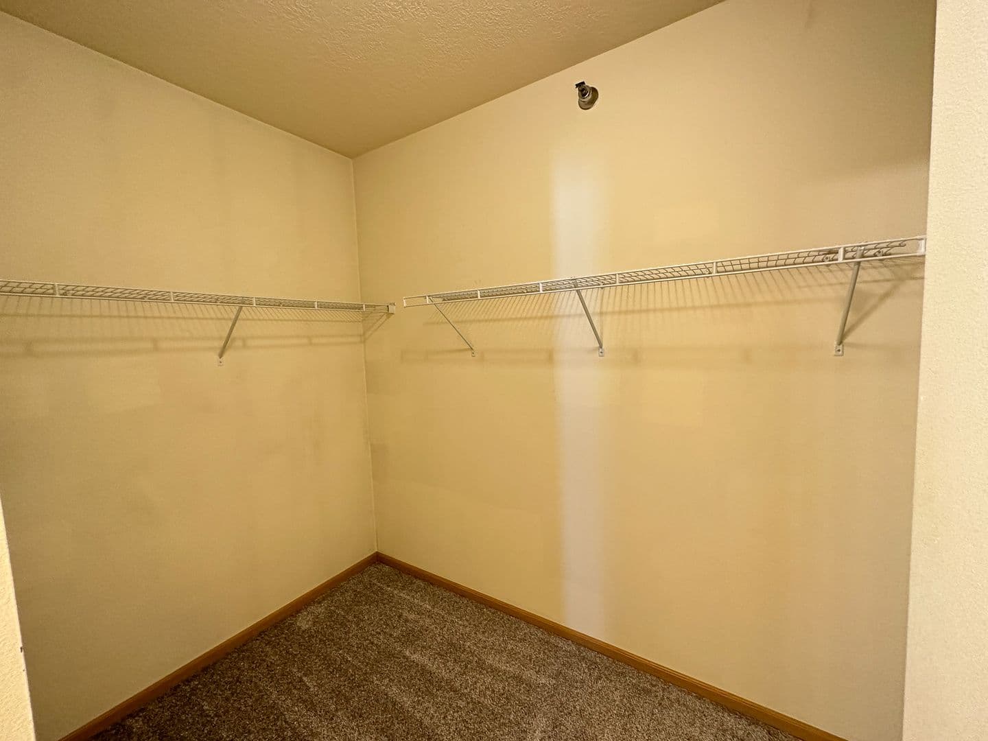 Ames Apartment: 205 Beach Ave