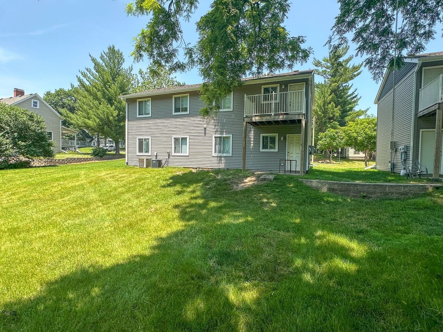 Ames House: 3112 West St