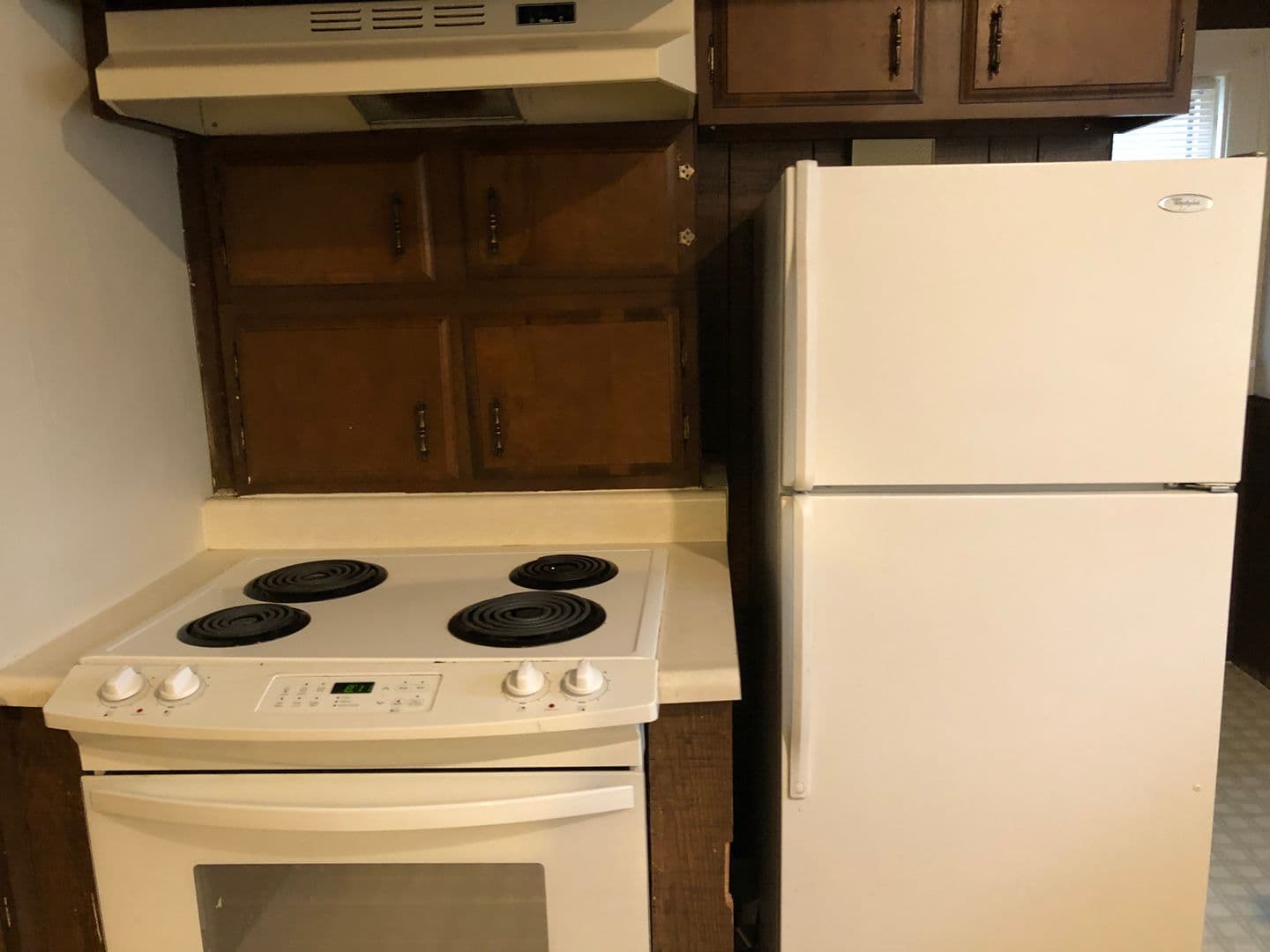 Ames Apartment: 121 Howard Ave