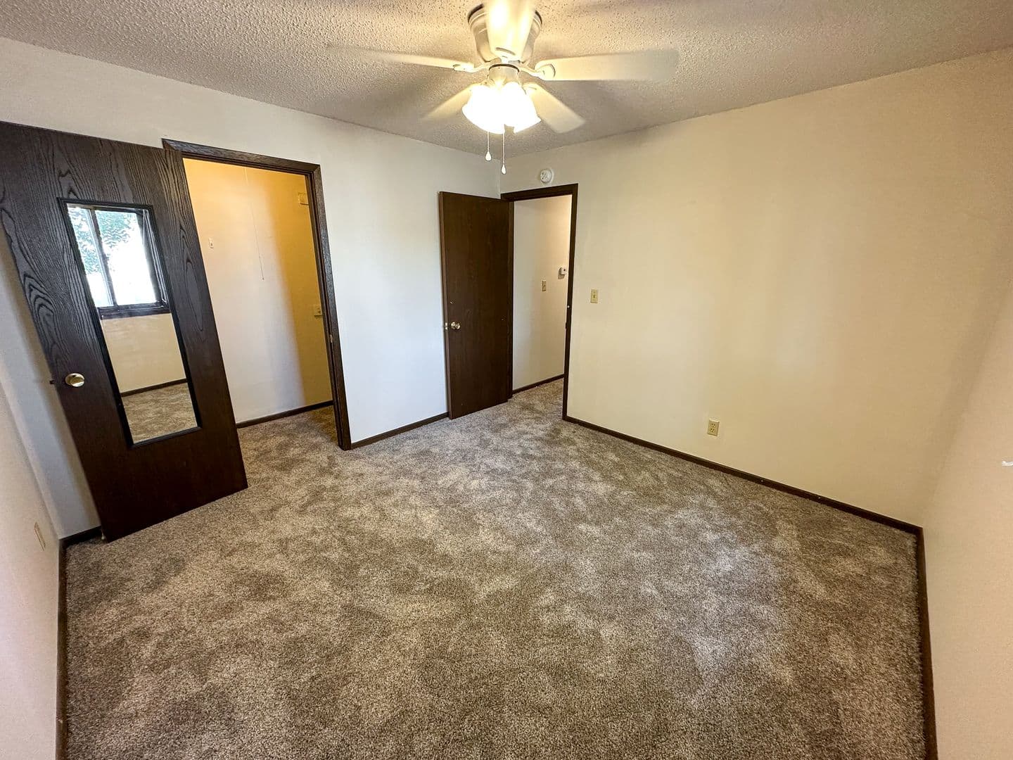 Ames Apartment: 126 Beedle Drive