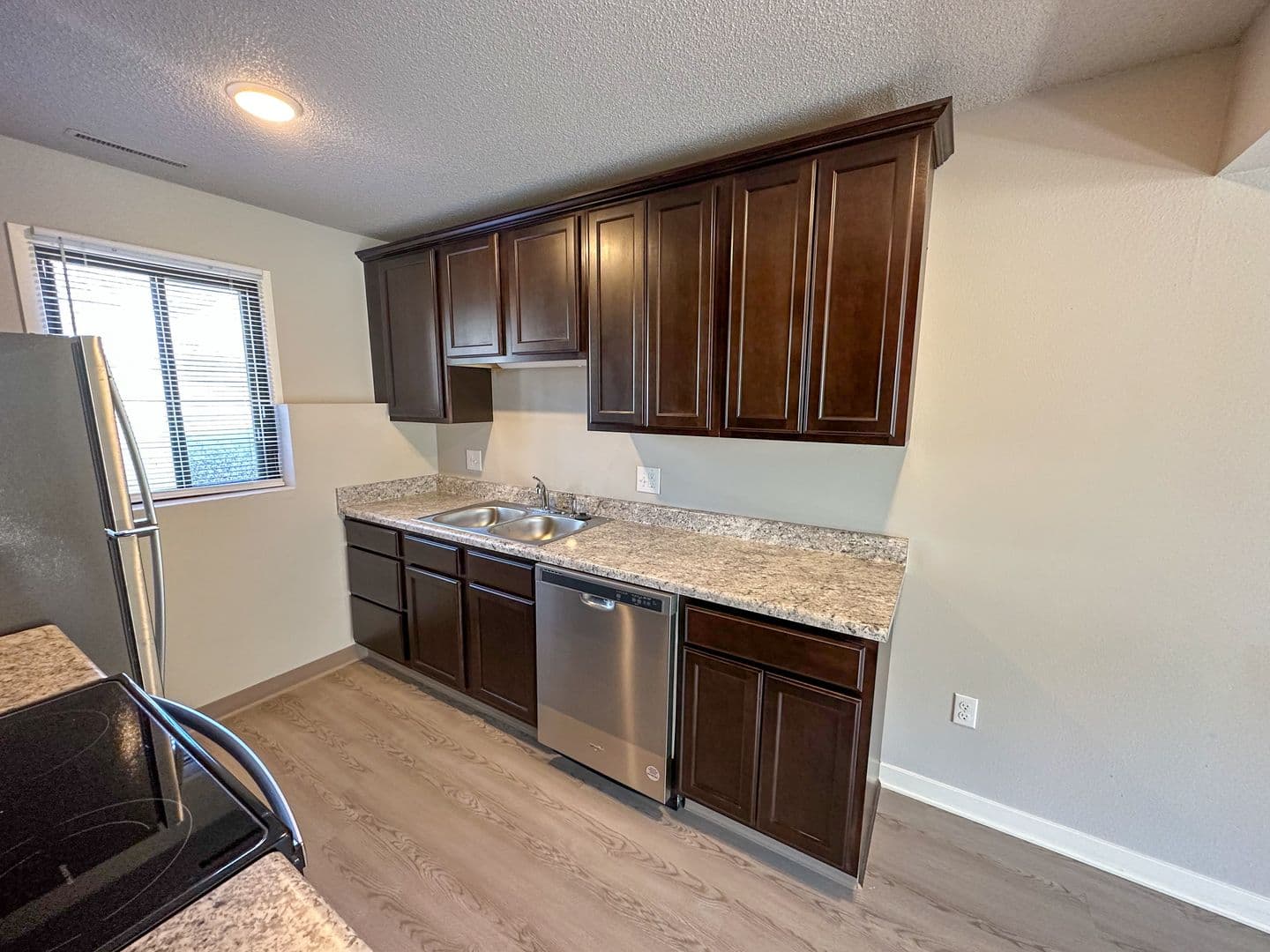 Ames Apartment: 312 Hillcrest Ave