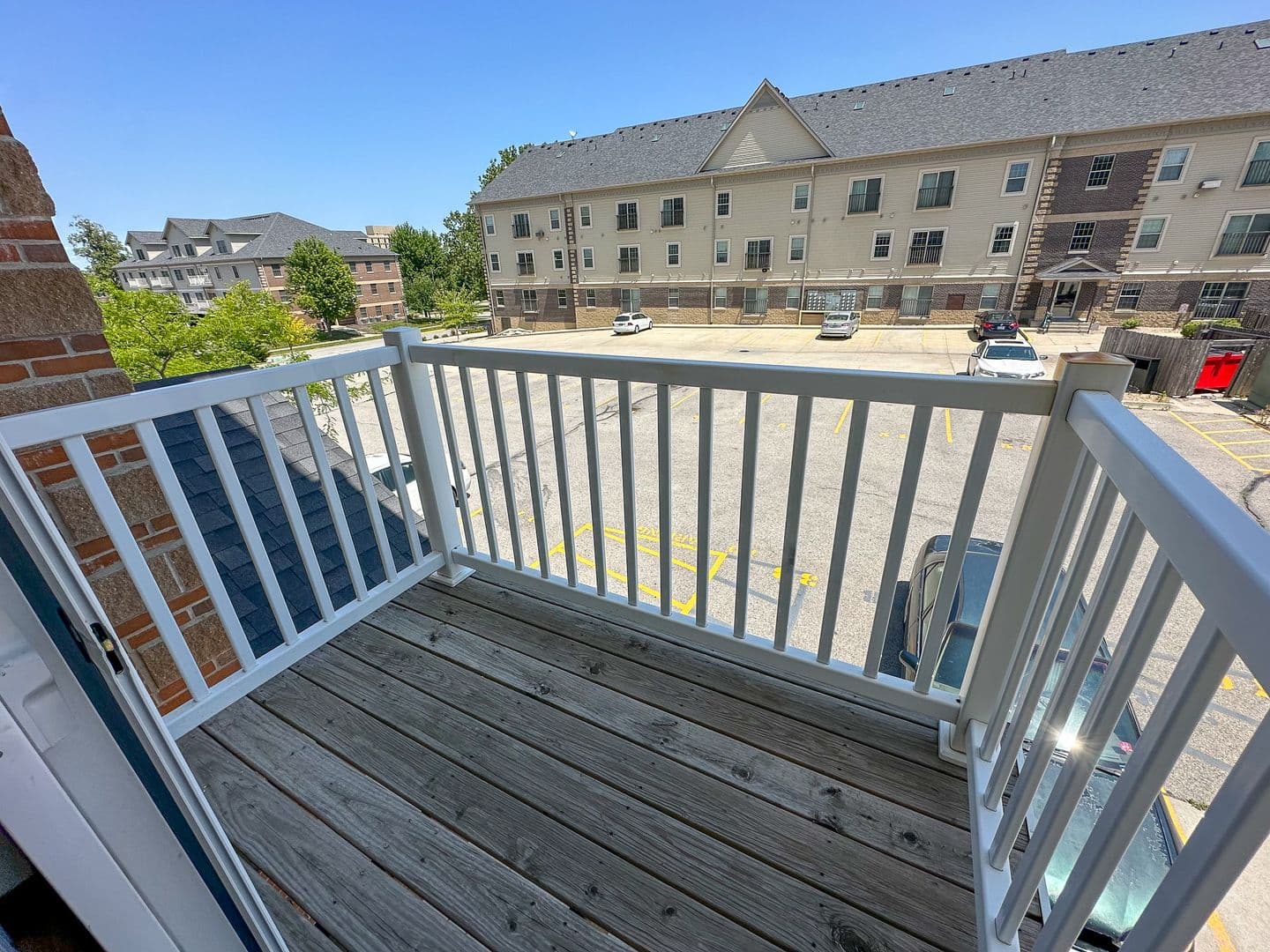 Ames Apartment: 210 Gray Ave