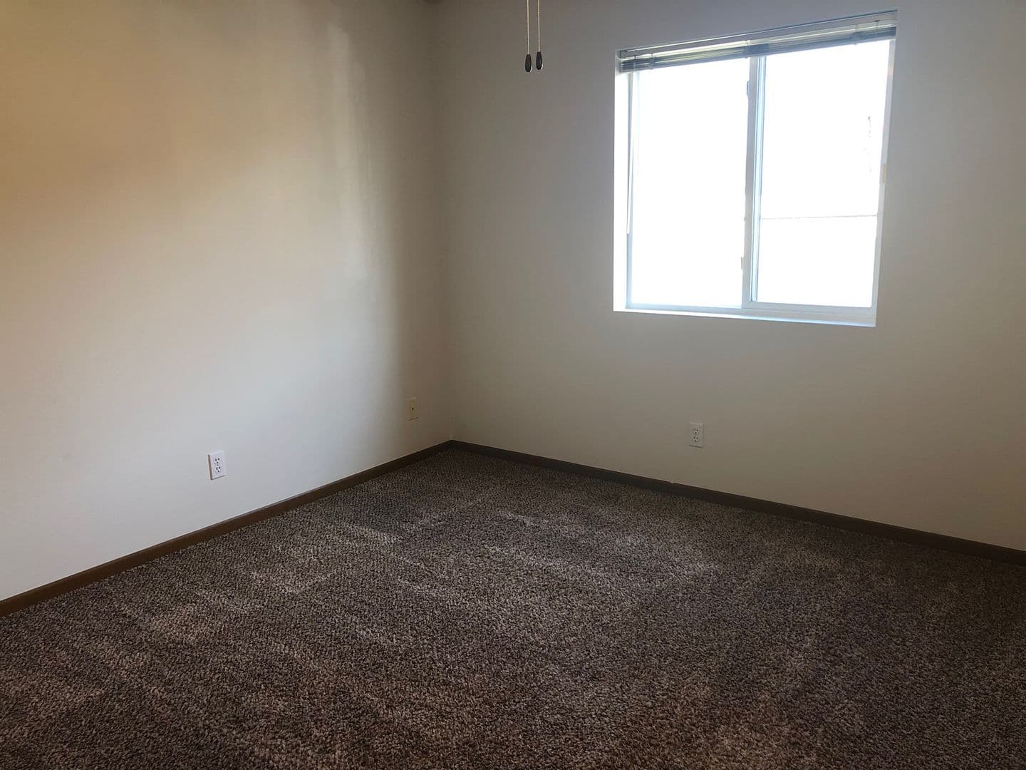 Ames Apartment: 645 Stonehaven Drive