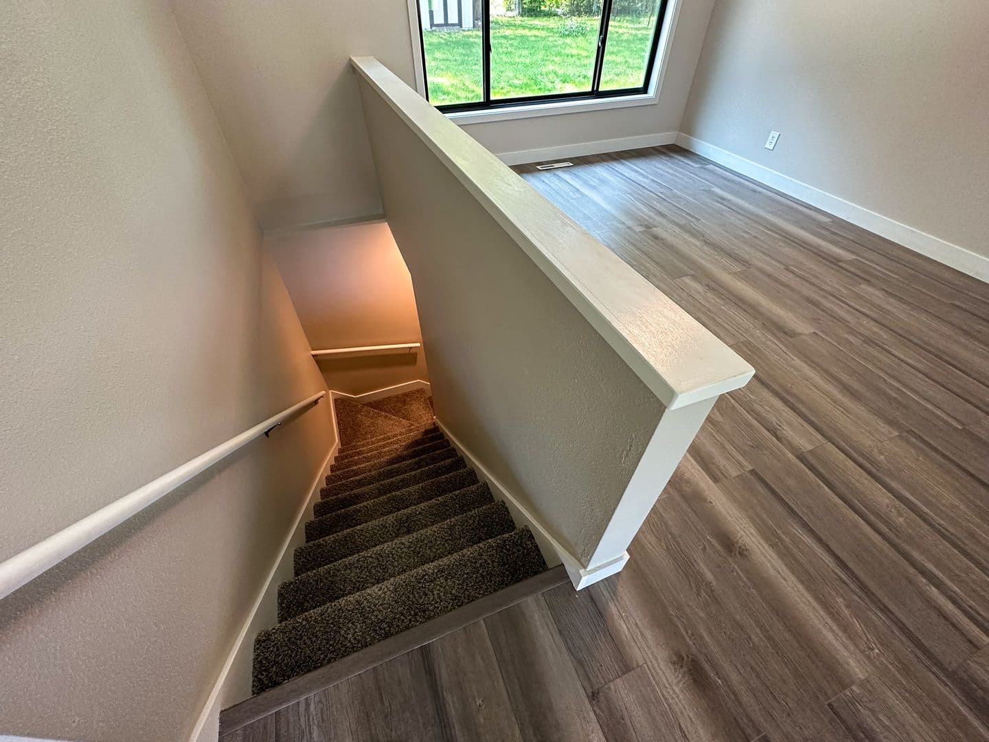 Ames House: 3419 Taft Ave